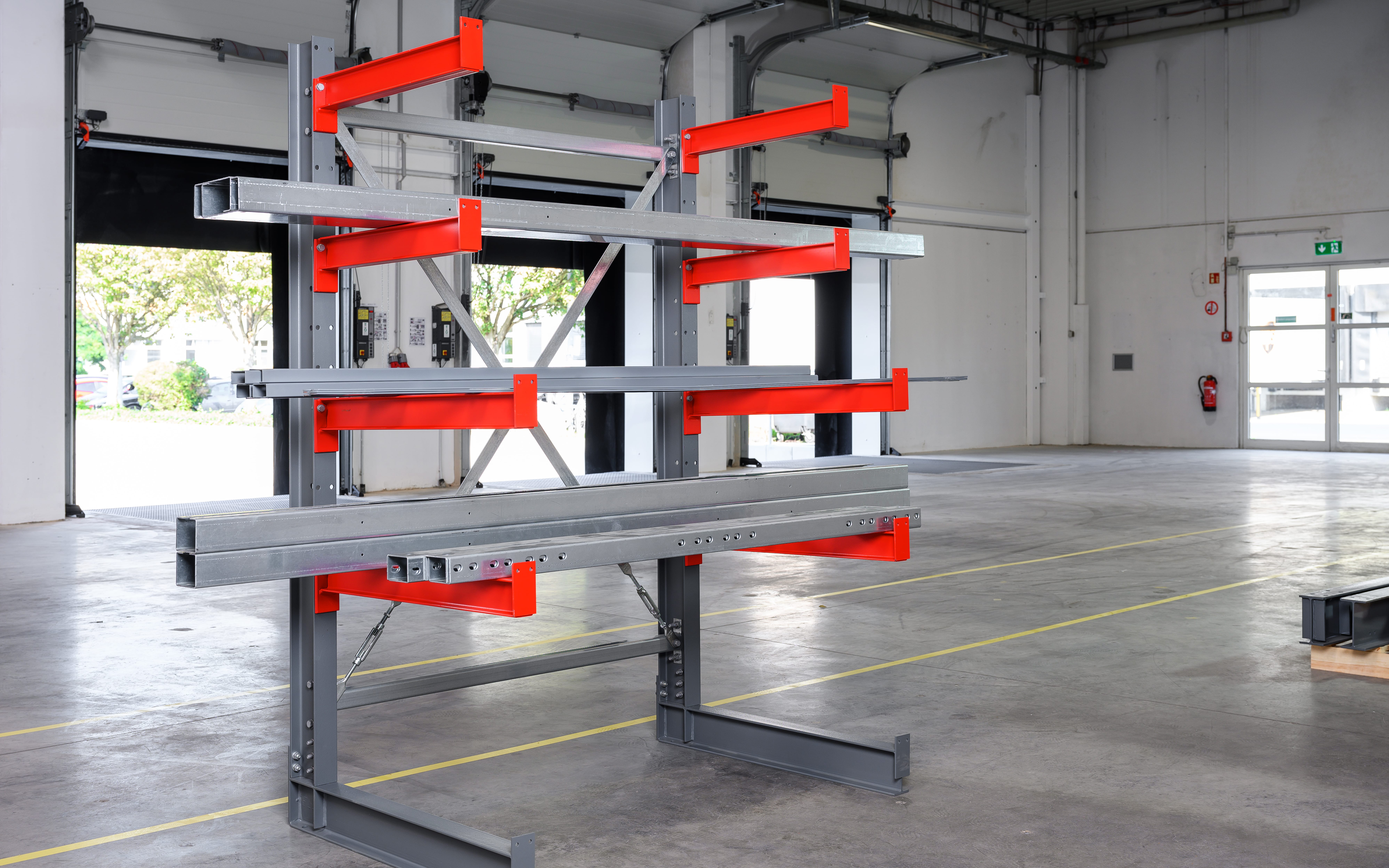 Lagerregale im Überblick: Welches Regalsystem passt zu deinem Unternehmen?