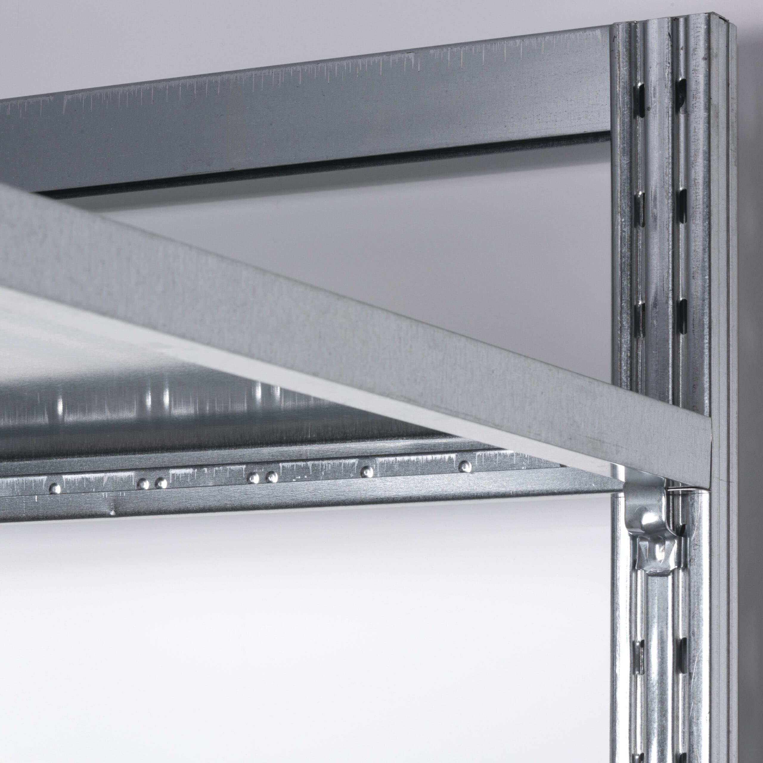 FBX 4000 Fachbodenverstärkung 300 mm, für 150 kg, Querverbindung, verzinkt